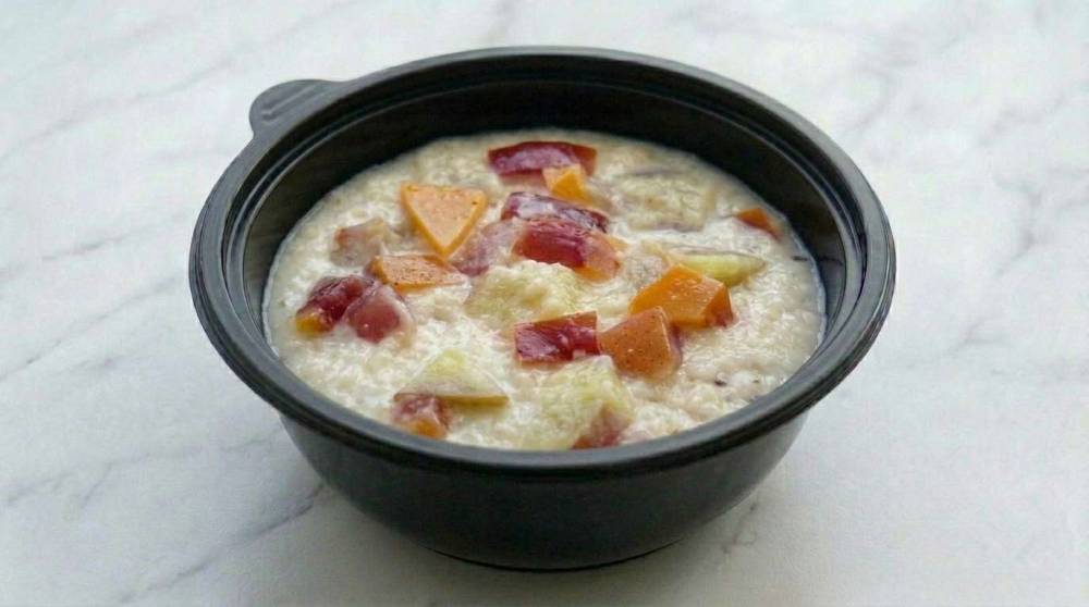 Каша овсяная молочная с яблоком и грушей